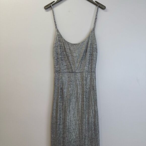 Hutch - Picture 6 of 13